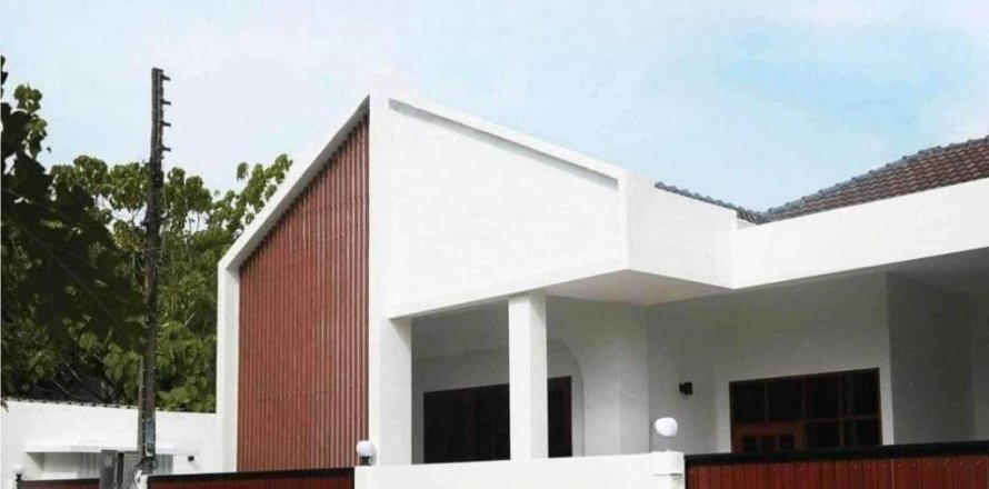 House in Chalong, Thailand 3 bedrooms № 114193