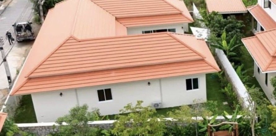 House in Pattaya, Thailand 3 bedrooms № 172259