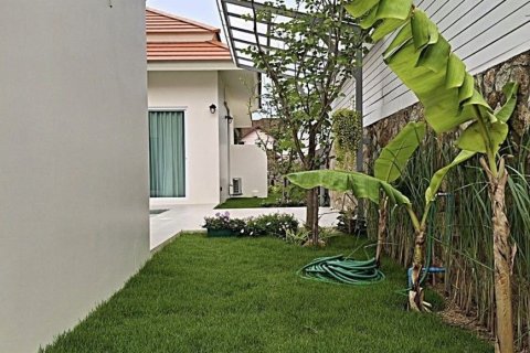 House in Pattaya, Thailand 3 bedrooms № 172259 - photo 13