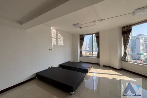 Condo à Pathum Wan, Bangkok, Thaïlande, 3 chambres  № 215256 - photo 12