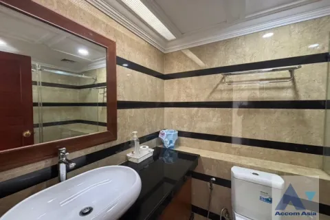 Condo à Pathum Wan, Bangkok, Thaïlande, 3 chambres  № 215256 - photo 19