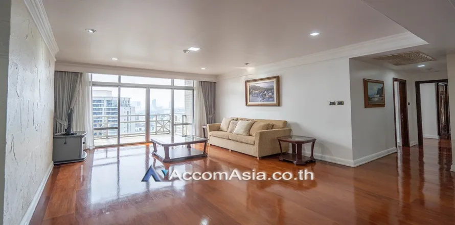Condo in Pathum Wan, Bangkok, Thailand, 2 bedrooms № 215257