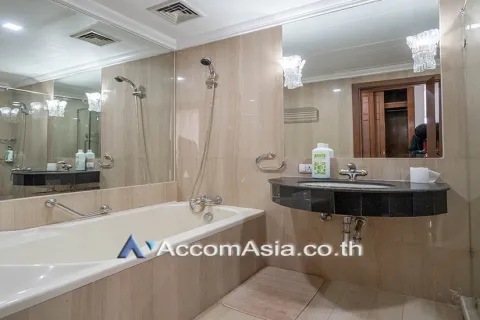 Condo in Pathum Wan, Bangkok, Thailand, 2 bedrooms № 215257 - photo 12