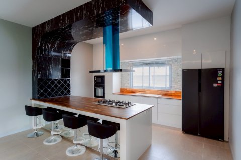 Villa in Hua Hin, Thailand 5 bedrooms № 169964 - photo 7