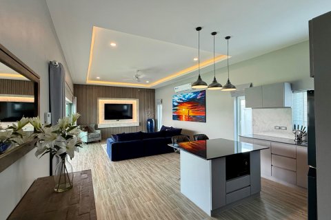 Villa in Hua Hin, Thailand 3 bedrooms № 169966 - photo 11