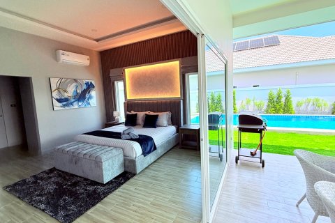 Villa in Hua Hin, Thailand 3 bedrooms № 169966 - photo 6