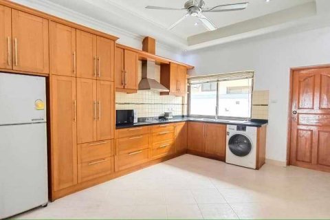 Дом в Паттайе, Таиланд с 3 спальнями  № 134264 - фото 14