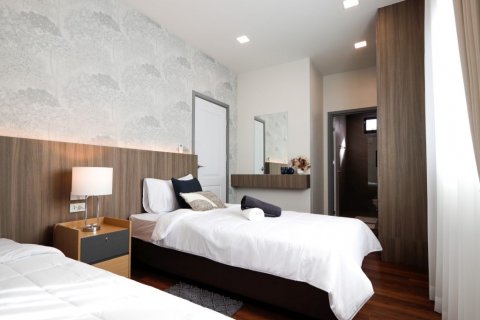 House in Bang Lamung, Thailand 4 bedrooms № 134266 - photo 24