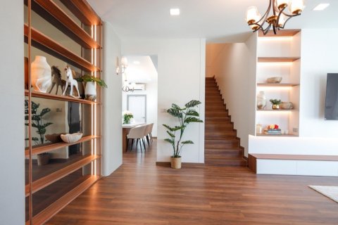 House in Bang Lamung, Thailand 4 bedrooms № 134266 - photo 12