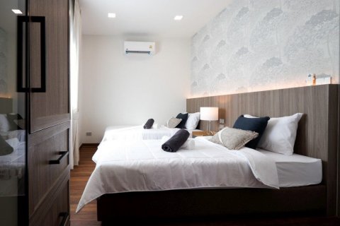 House in Bang Lamung, Thailand 4 bedrooms № 134266 - photo 23