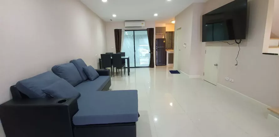 Townhouse in Bangkok, Thailand 3 bedrooms № 139717