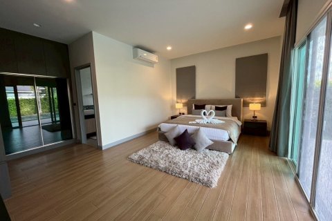 Вилла в Хуа Хине, Таиланд с 3 спальнями  № 139719 - фото 17