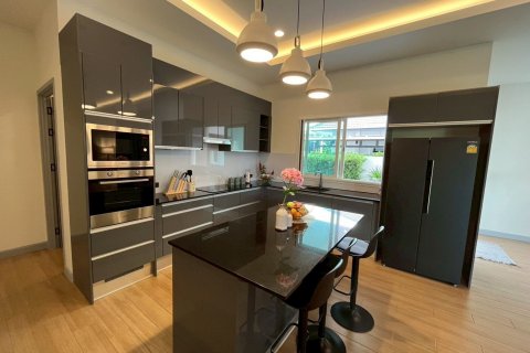 Вилла в Хуа Хине, Таиланд с 3 спальнями  № 139719 - фото 4