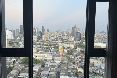 Studio in the Condo in Khlong Toei, Bangkok, Thailand № 139718 - photo 8