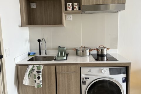 Studio in the Condo in Khlong Toei, Bangkok, Thailand № 139718 - photo 5