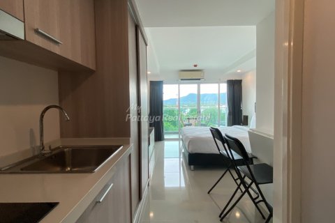 สตูดิโอในคอนโดมิเนียมในบางเสร่, ประเทศไทย № 205174