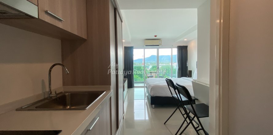 Studio dans le Condo à Bang Sare, Thaïlande № 205174