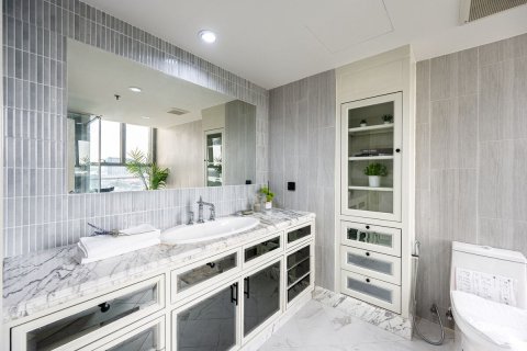 Condo à Yan Nawa, Bangkok, Thaïlande, 2 chambres  № 152891 - photo 29