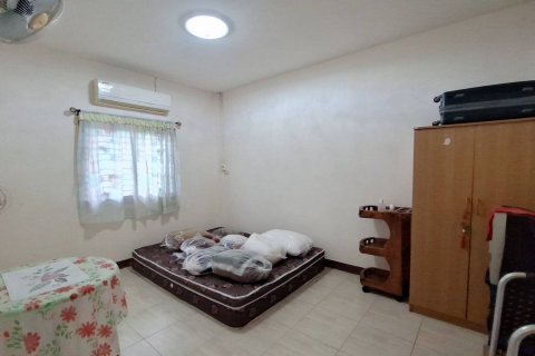 Дом в Удонтхани, Таиланд с 8 спальнями  № 152893 - фото 21