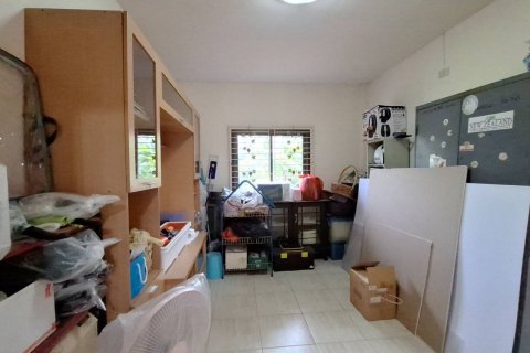 Дом в Удонтхани, Таиланд с 8 спальнями  № 152893 - фото 22