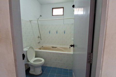 Дом в Удонтхани, Таиланд с 8 спальнями  № 152893 - фото 28