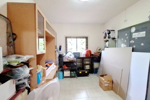 Дом в Удонтхани, Таиланд с 8 спальнями  № 152893 - фото 15