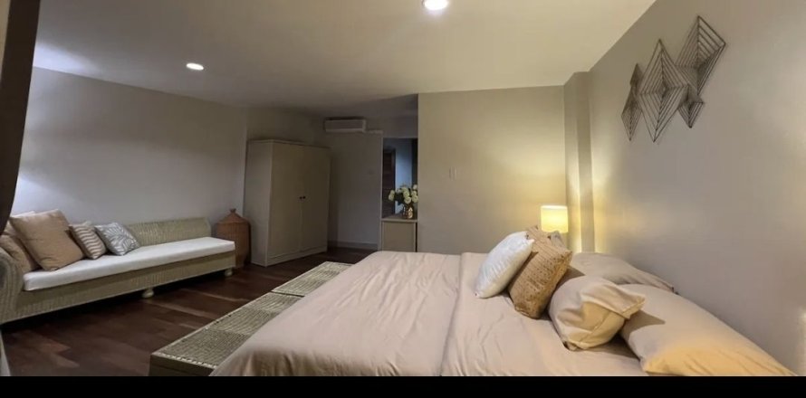 Studio in the Condo in Rayong, Thailand  № 152890