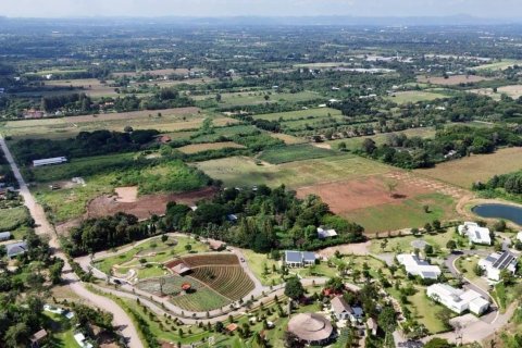 Terrain à Pak Chong, Thaïlande 57600 m2 № 152892 - photo 4