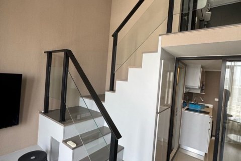 Studio dans le Condo à Chatuchak, Bangkok, Thaïlande  № 139374 - photo 4