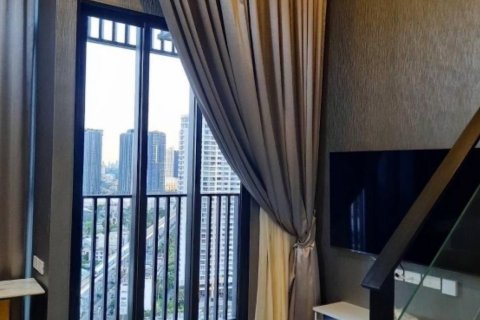 Studio dans le Condo à Chatuchak, Bangkok, Thaïlande  № 139374 - photo 16