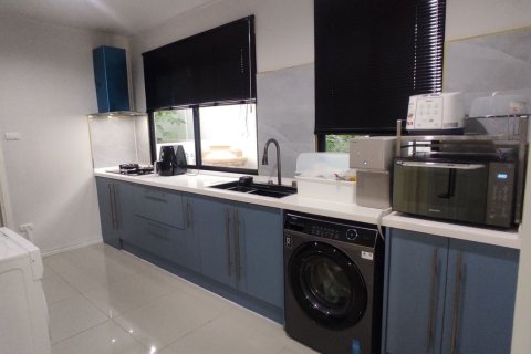 Maison à Pak Kret, Thaïlande 4 chambres № 147100 - photo 12