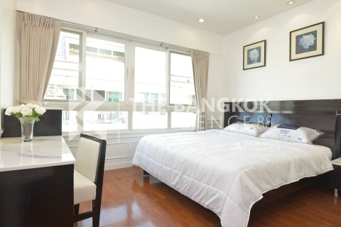 Condominio de 2 dormitorios en Bangkok, Tailandia № 209235 - foto 5