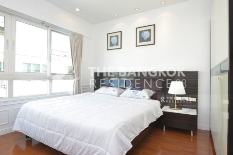 Condominio de 2 dormitorios en Bangkok, Tailandia № 209235 - foto 4