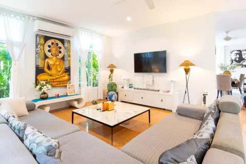 House in Kathu, Thailand 4 bedrooms № 133582 - photo 7