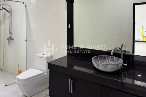 House in Phuket, Thailand 4 bedrooms № 133584 - photo 15