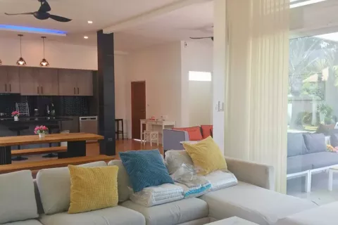 Villa in Phuket, Thailand 4 bedrooms № 137460 - photo 4