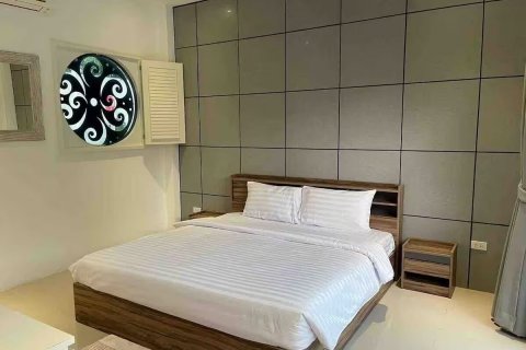 Villa in Phuket, Thailand 4 bedrooms № 137460 - photo 20