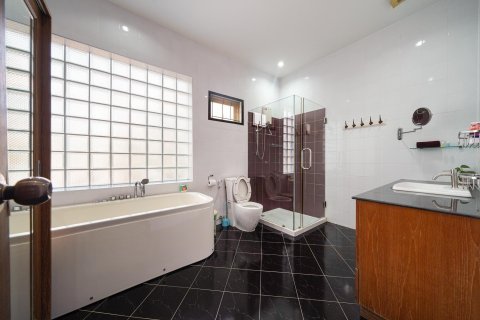 Дуплекс в Паттайе, Таиланд с 7 спальнями  № 137979 - фото 19