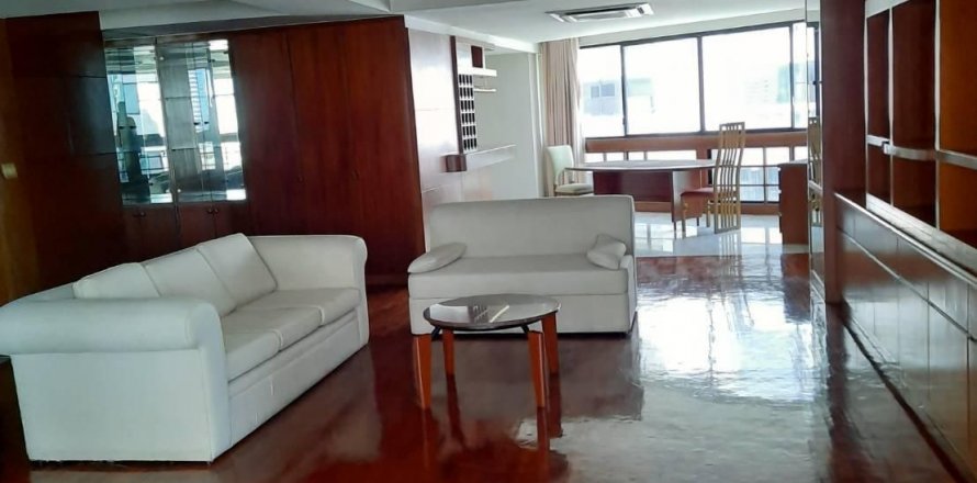 Кондоминиум с 3 спальнями в Клонг Тоэй, Бангкок, Таиланд № 137981