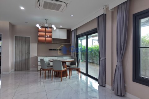 บ้านในพัทยา, ประเทศไทย 4 ห้องนอน № 195845 - รูปถ่าย 4
