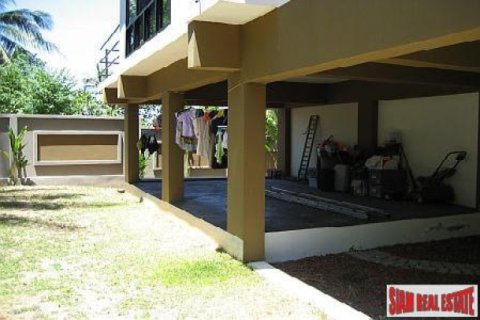 House in Ko Samui, Thailand 3 bedrooms № 202464 - photo 3