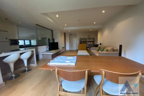 Condo in Watthana, Bangkok, Thailand, 2 bedrooms  № 215160