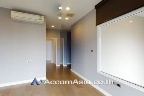 Duplex in Khlong Toei, Bangkok, Thailand 2 Schlafzimmer № 215158 - Foto 7
