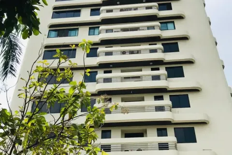 Penthouse in Watthana, Bangkok, Thailand 4 Schlafzimmer № 215162 - Foto 19