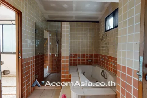 Penthouse in Watthana, Bangkok, Thailand 4 Schlafzimmer № 215162 - Foto 9