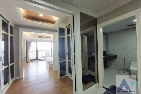 Eigentumswohnung in Bang Rak, Bangkok, Thailand, 1 Schlafzimmer № 219260 - Foto 5