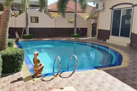 Villa à Pattaya, Thaïlande 3 chambres № 158206 - photo 5