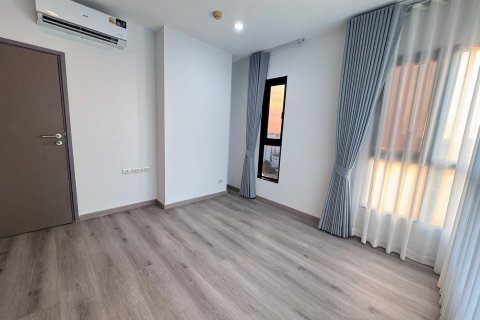 Condo in Bangkok, Thailand, 2 bedrooms  № 158207 - photo 10