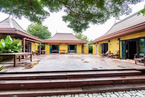 Hotel in Pran Buri, Thailand 1000 sq.m. № 114110 - photo 7