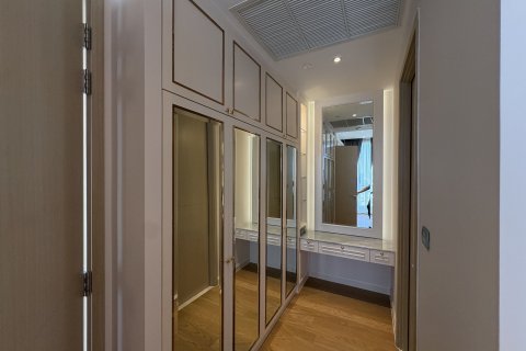 Condo à Khlong San, Bangkok, Thaïlande, 3 chambres  № 164403 - photo 4